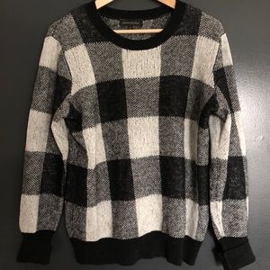 Banana Republic buffalo check crew neck sweater